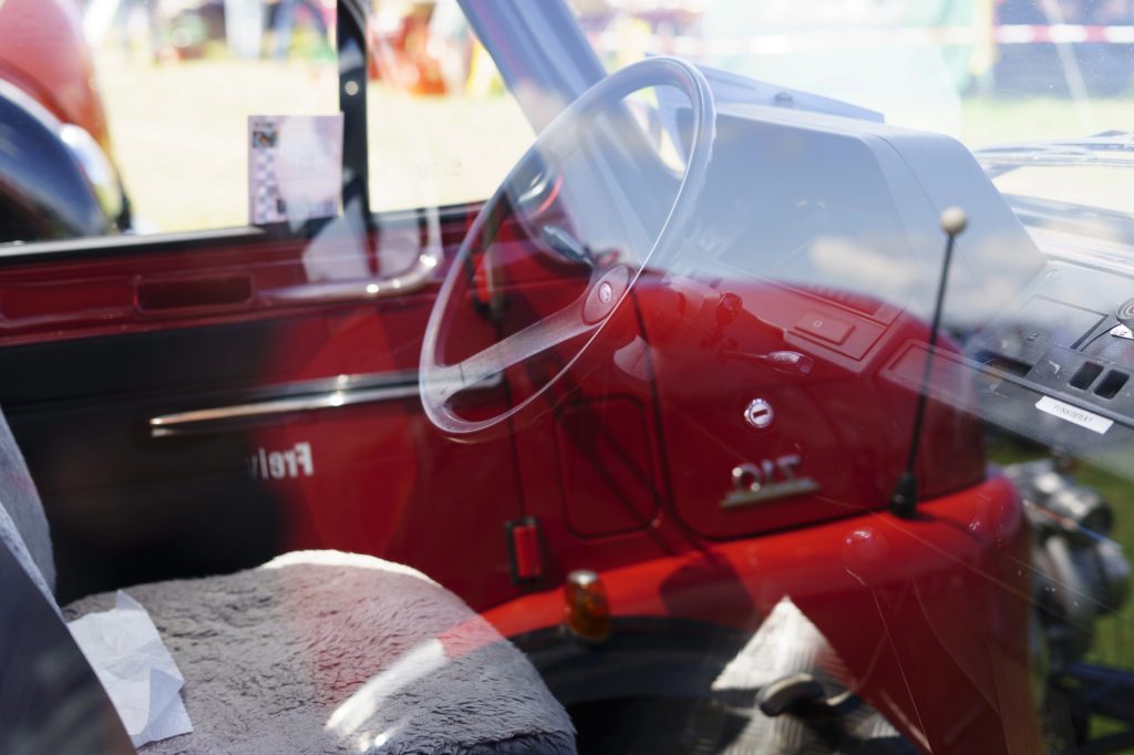 b6a6514730dc01c8195682bc043385cf4f60fd23